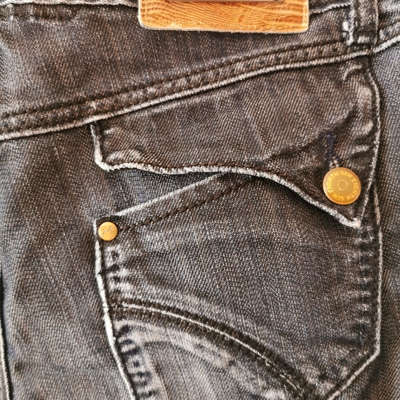 Eight Sin dark denim size 29capris - Picture 2 of 7